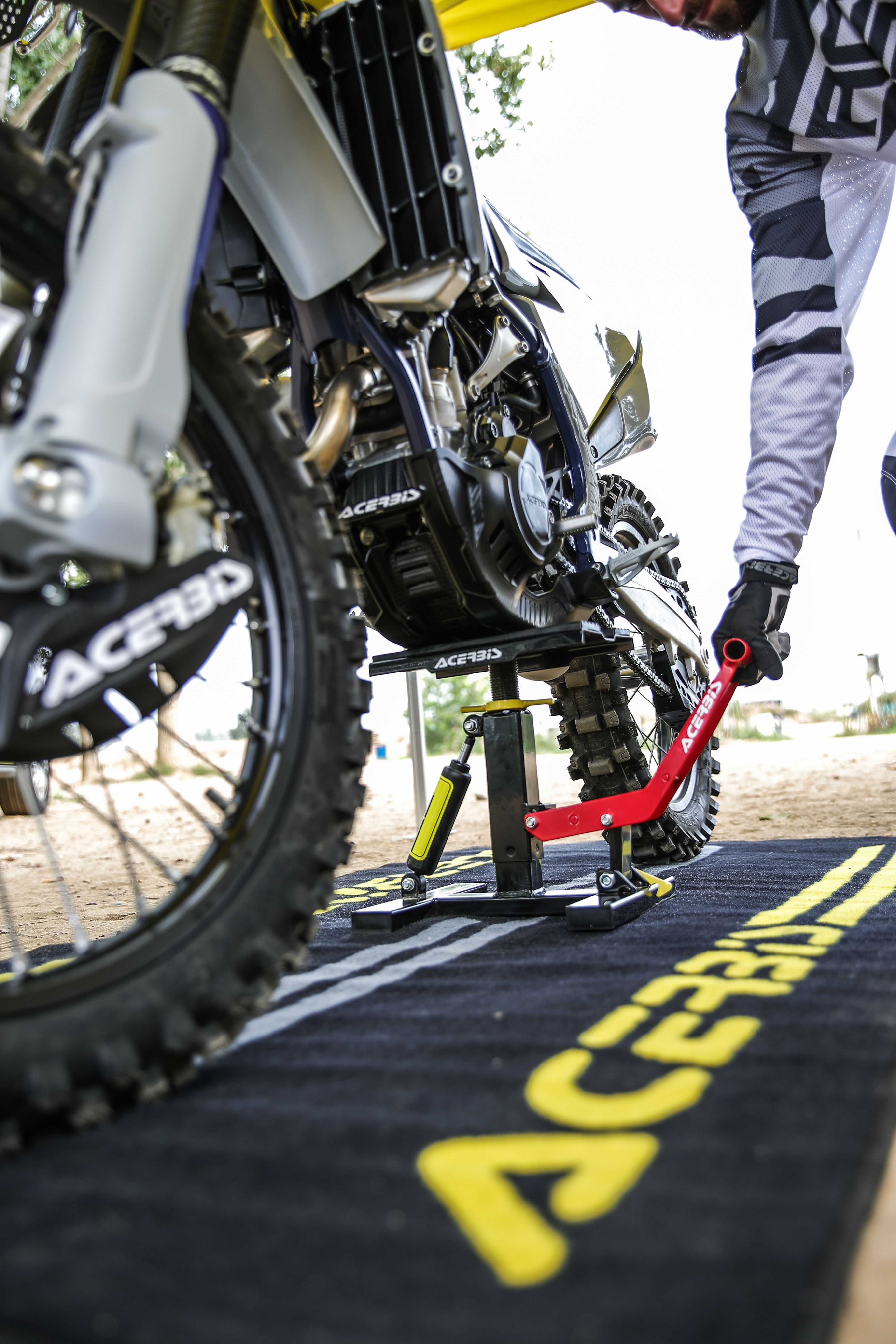 Hydraulický stojan Acerbis ELEVATOR BIKE STAND