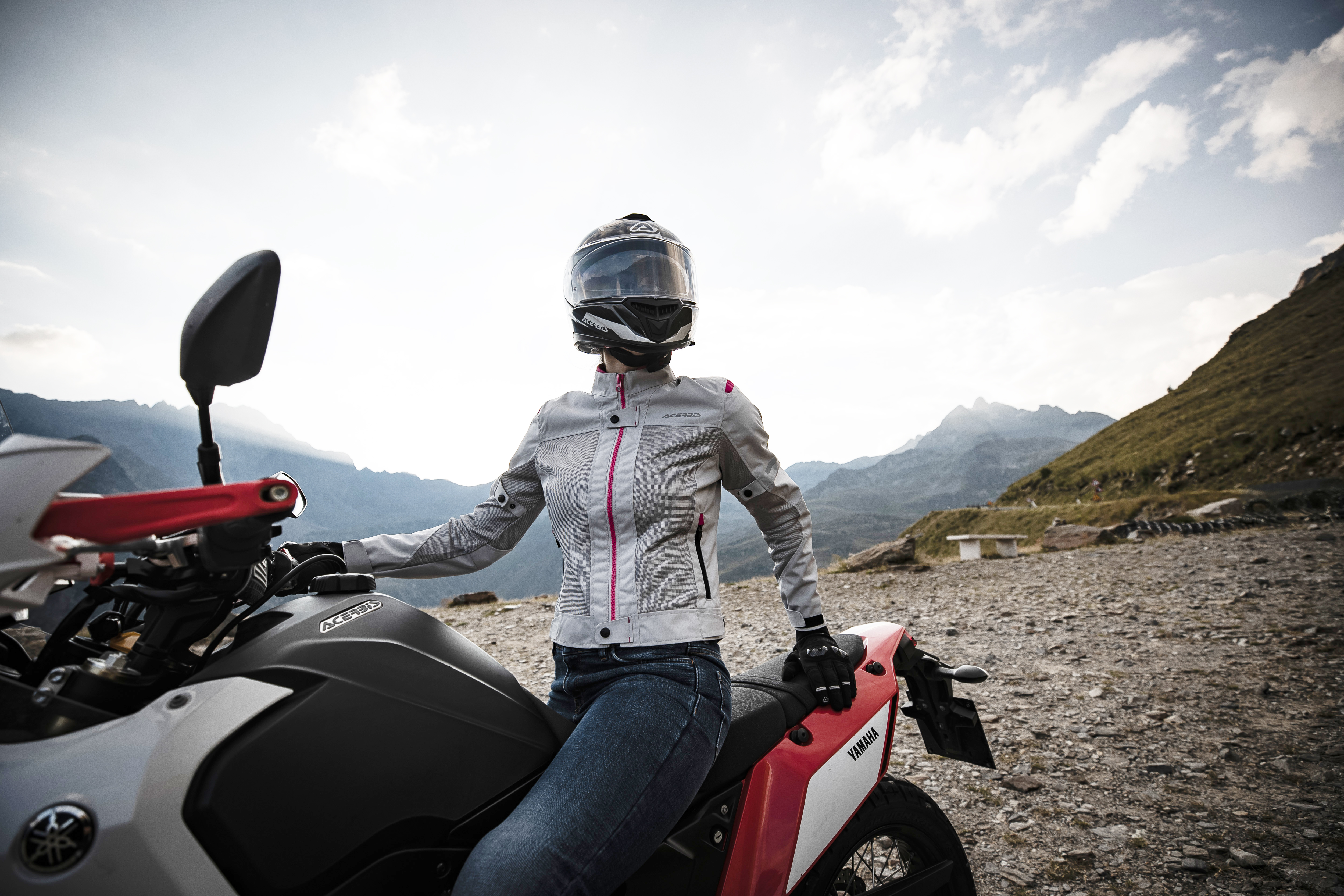 Acerbis PALIVOVÁ NÁDRŽ Yamaha TENERE 700 22L - BLACK - FUEL TANK TENERE 700 22L - čierna